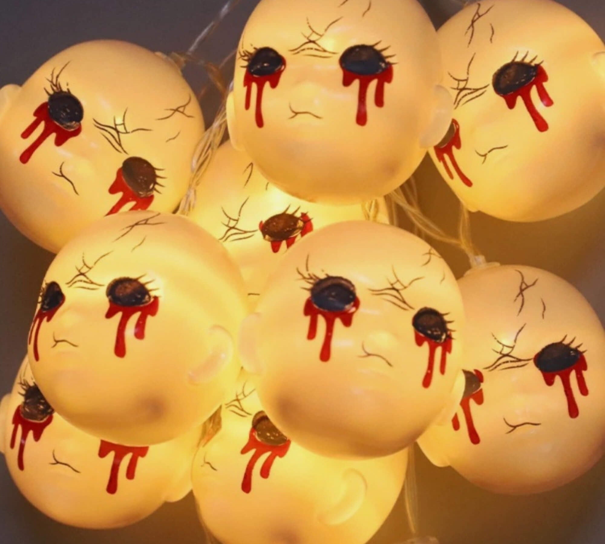 Bleeding eyeball string lights Halloween decoration