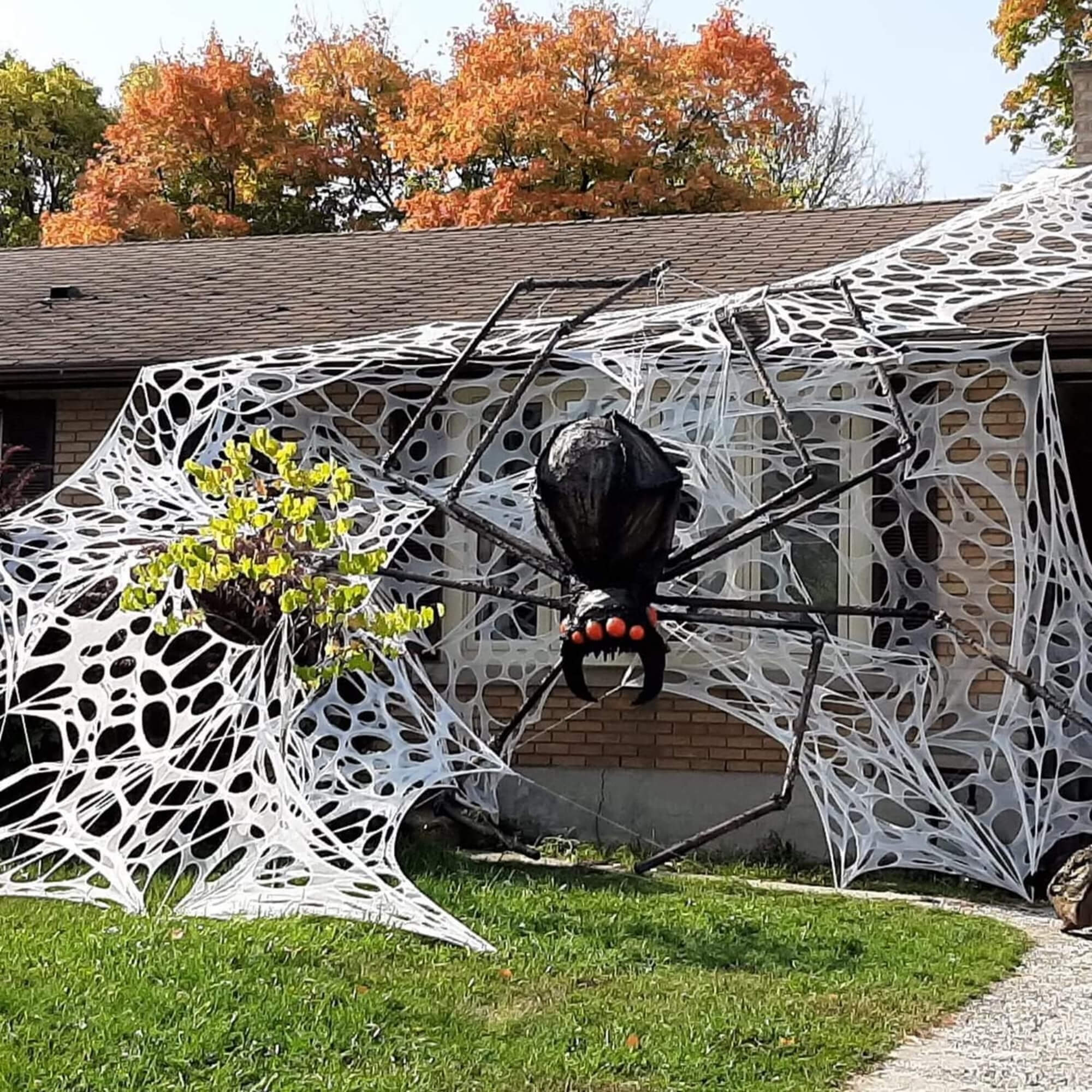Outdoor stretch spider web Halloween decoration